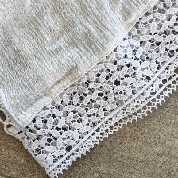 PEIXOTO Parrot Shorts in White – Size M/L - Picture 8 of 8